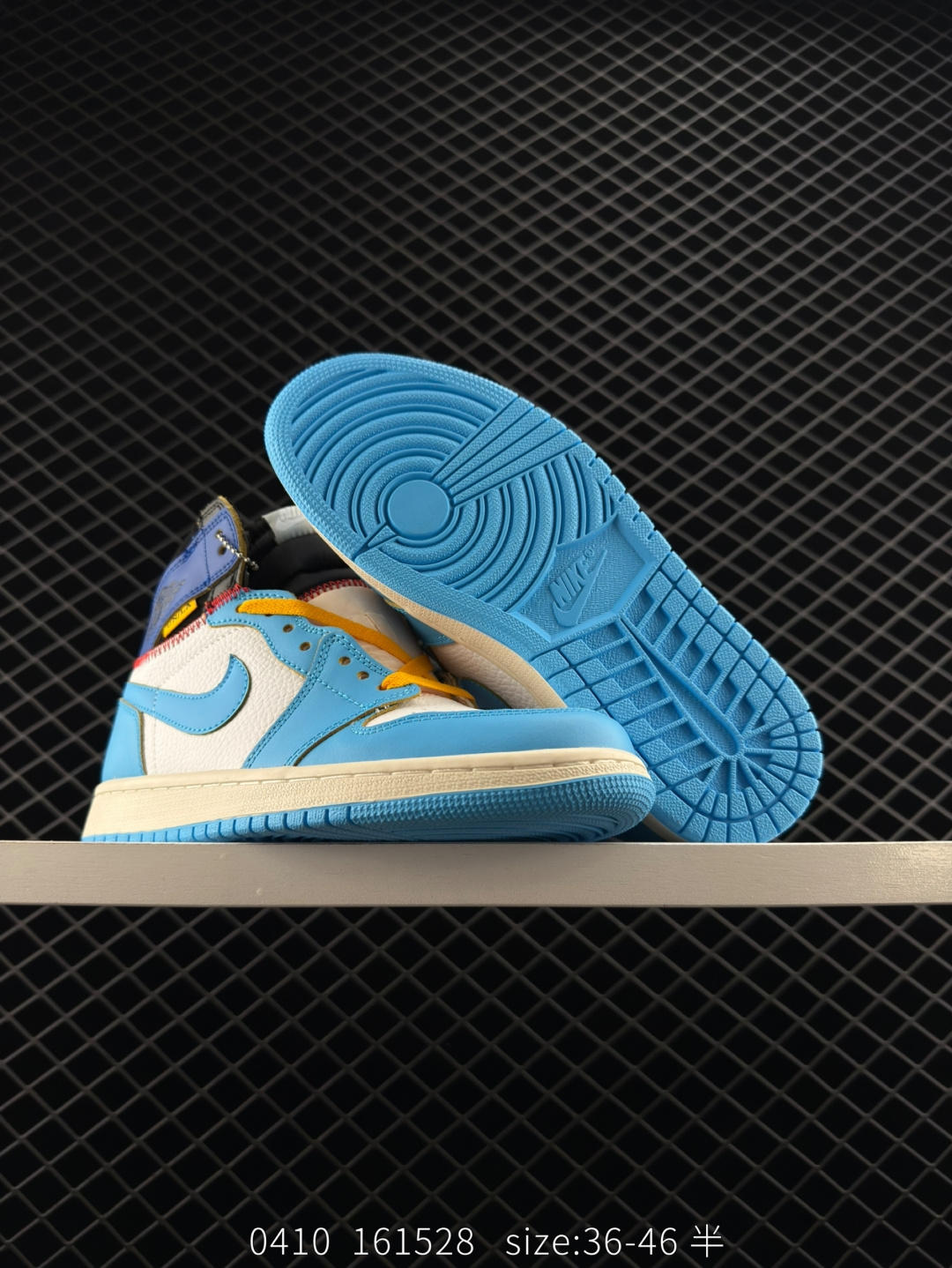 Travis Scott x Air Jordan 1 ” Reverse Mocha “